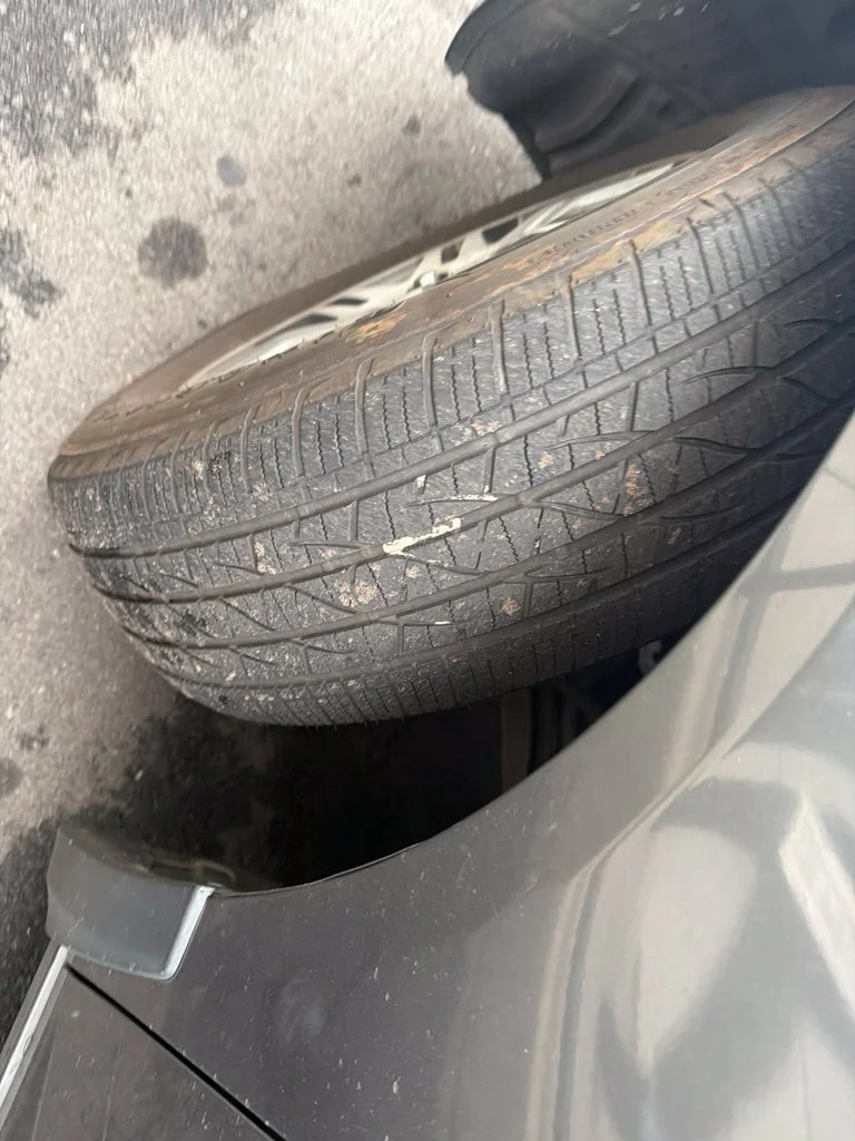 Used 2013 Polished Metal Metallic Honda EX-L image 15