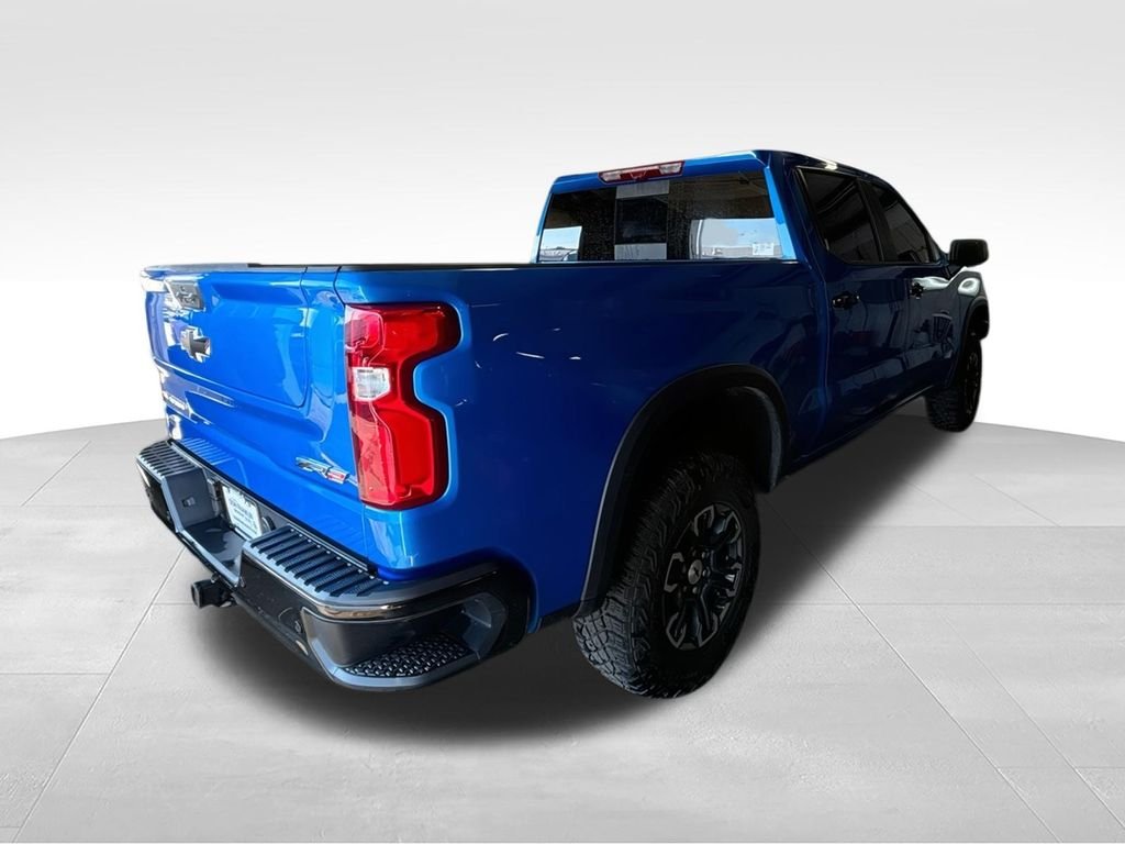Used 2026 Blue Chevrolet ZR2 image 8