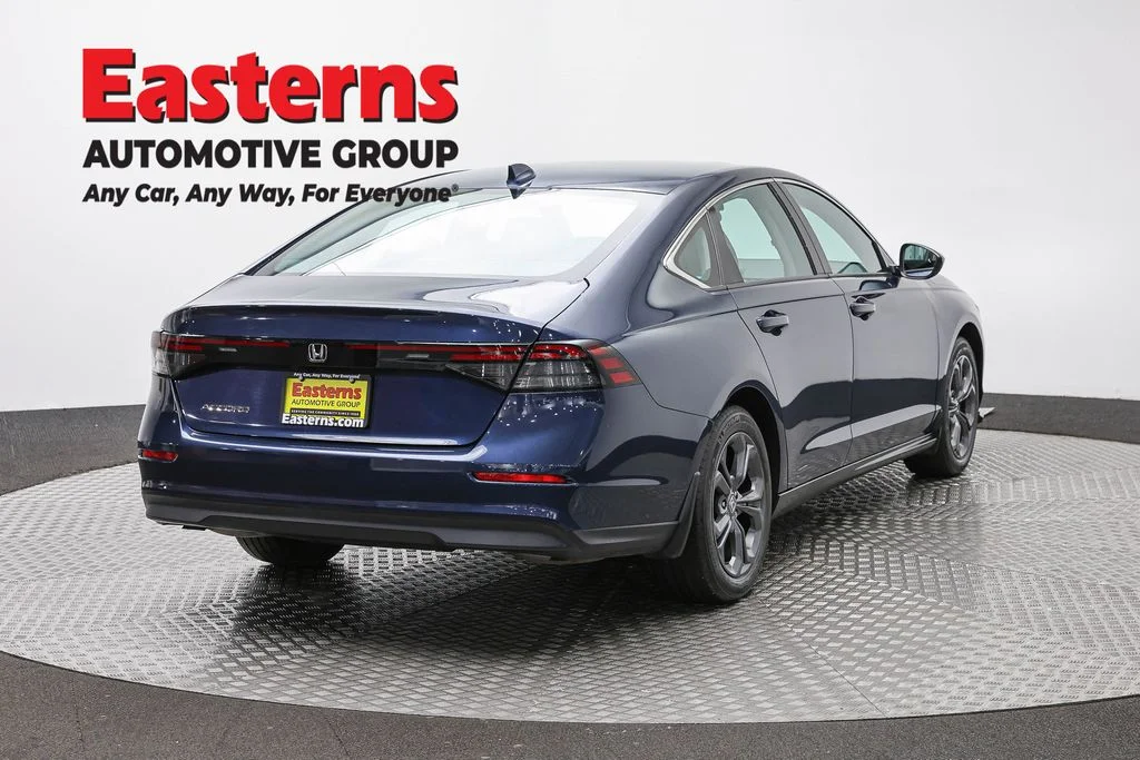 Used 2023 Blue Honda EX image 5