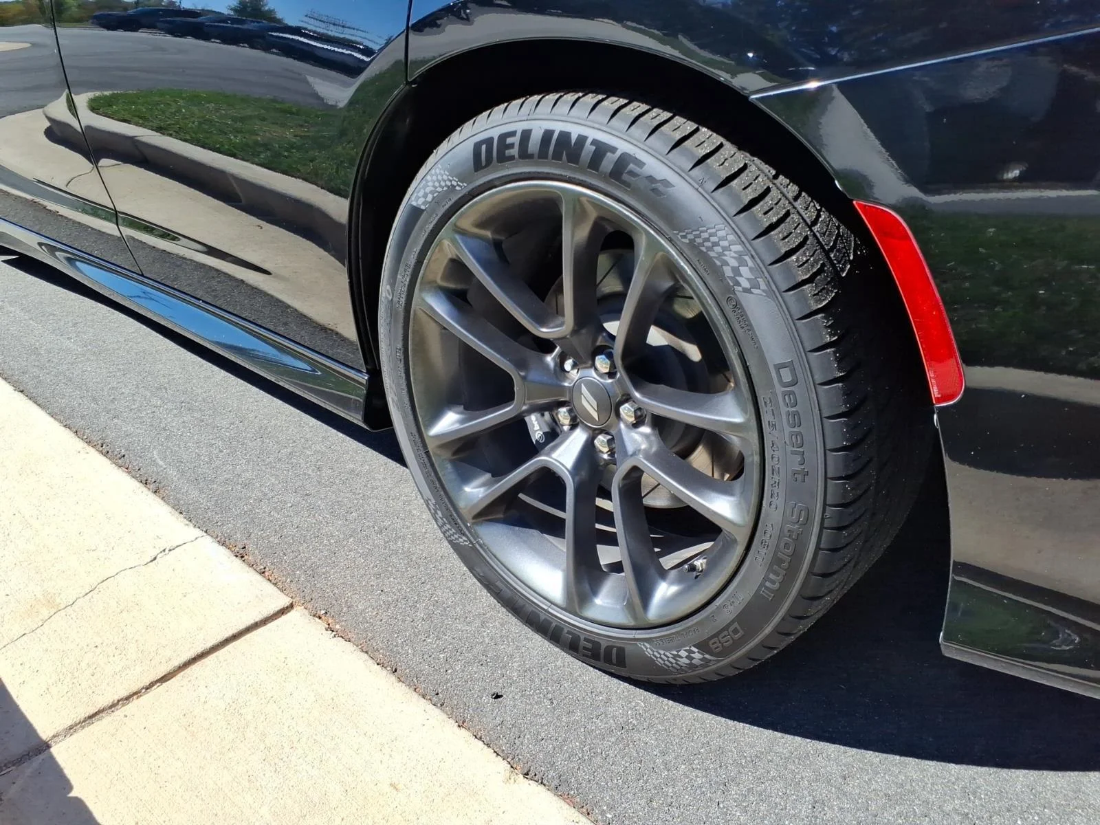 Used 2020 Pitch Black Clearcoat Dodge Scat Pack image 17
