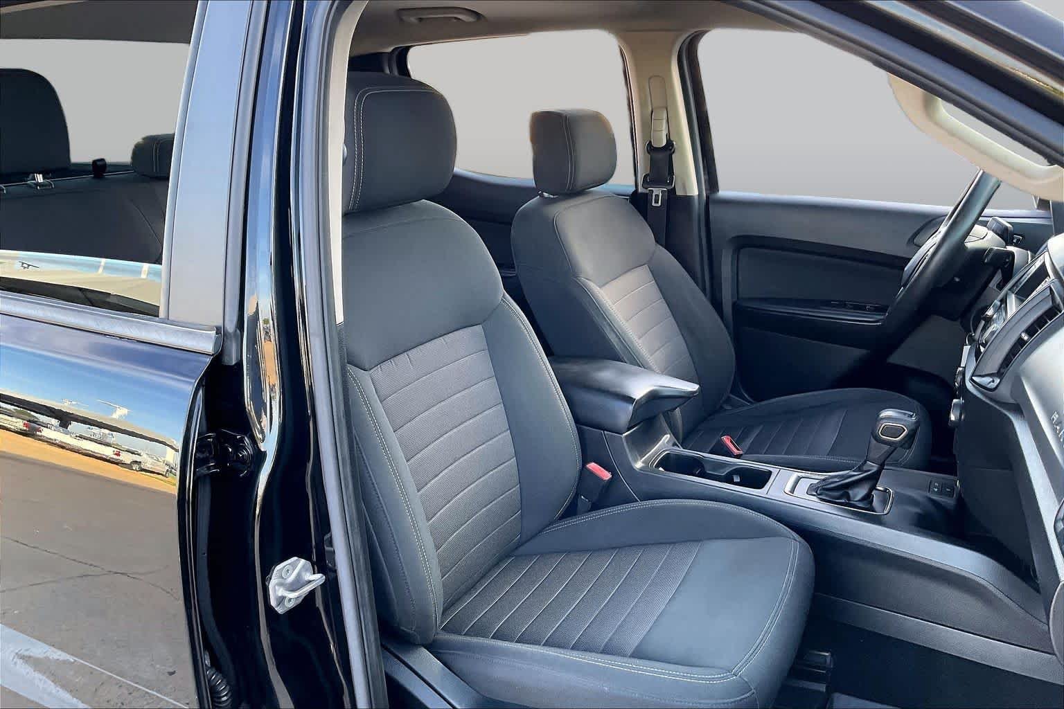 Used 2019 Shadow Black Ford XL image 8