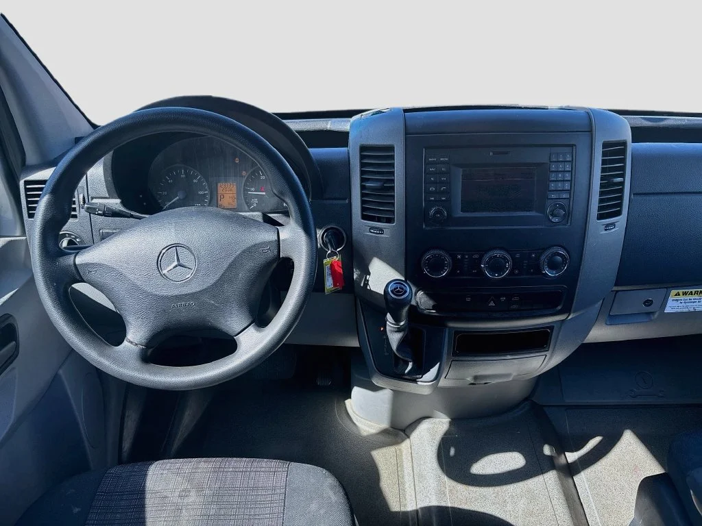Used 2016  Mercedes-Benz Passenger 144 WB image 20