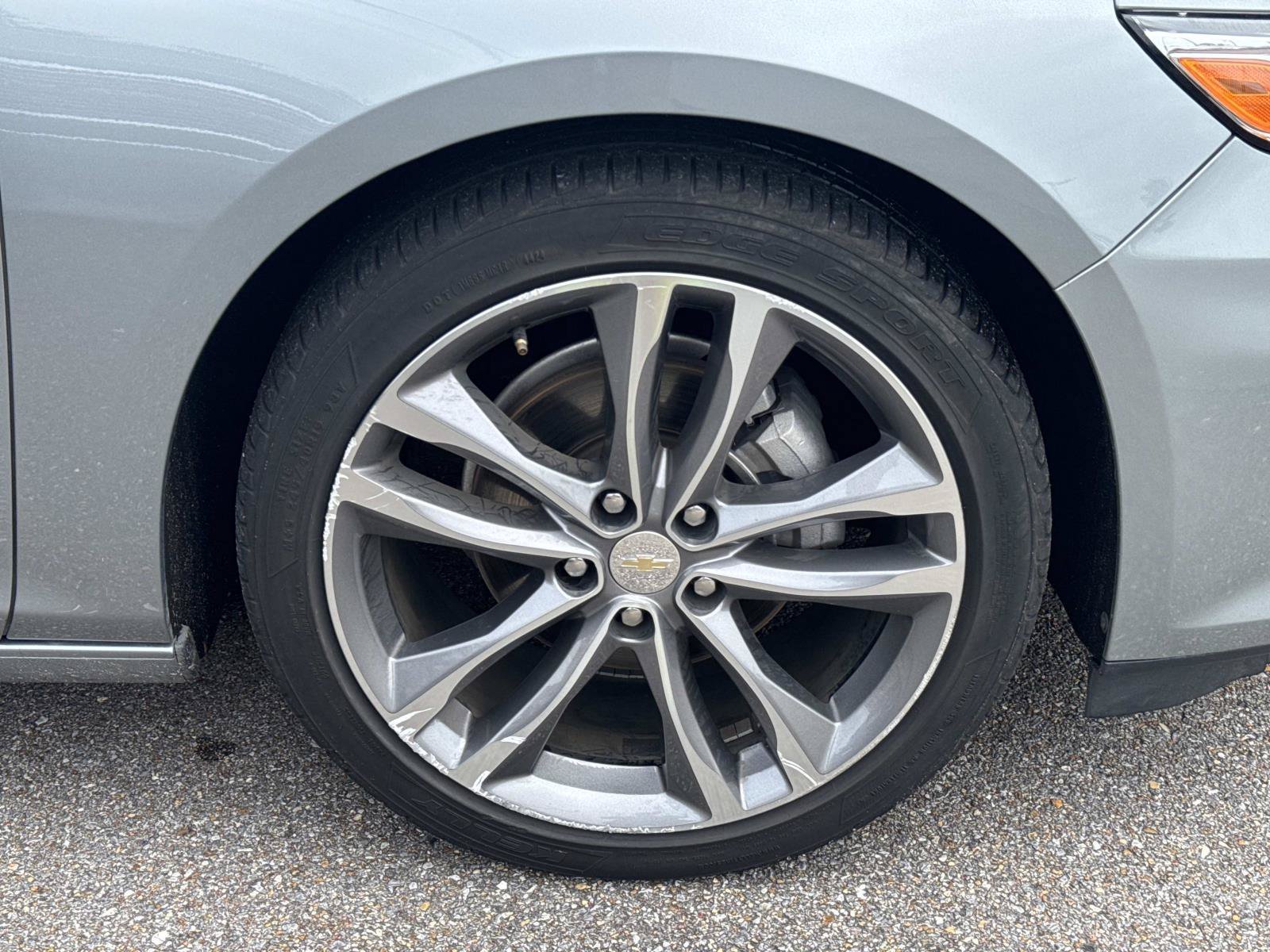 Used 2024 Gray Chevrolet LT image 4