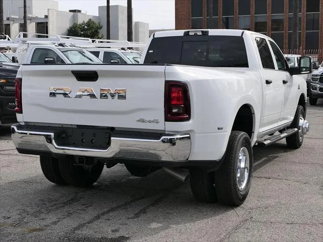 New 2026 Bright White Clear-Coat Exterior Paint RAM TRADESMAN image 3
