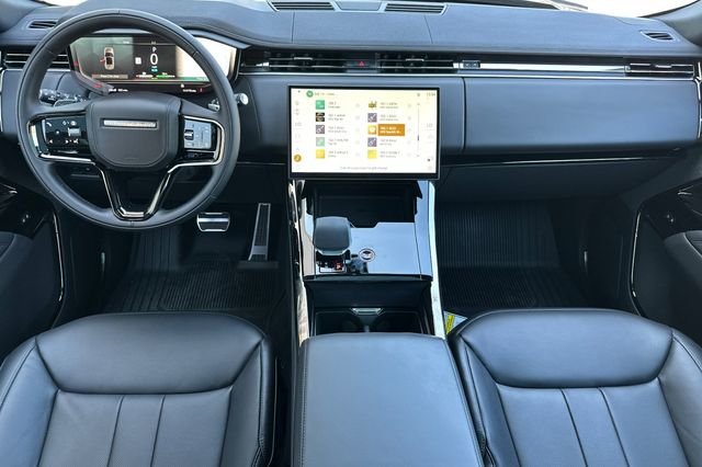 New 2026 Black Land Rover Dynamic SE image 12