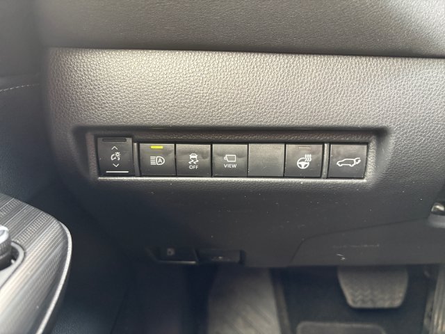 Used 2022 Coastal Gray Metallic Toyota Limited image 17