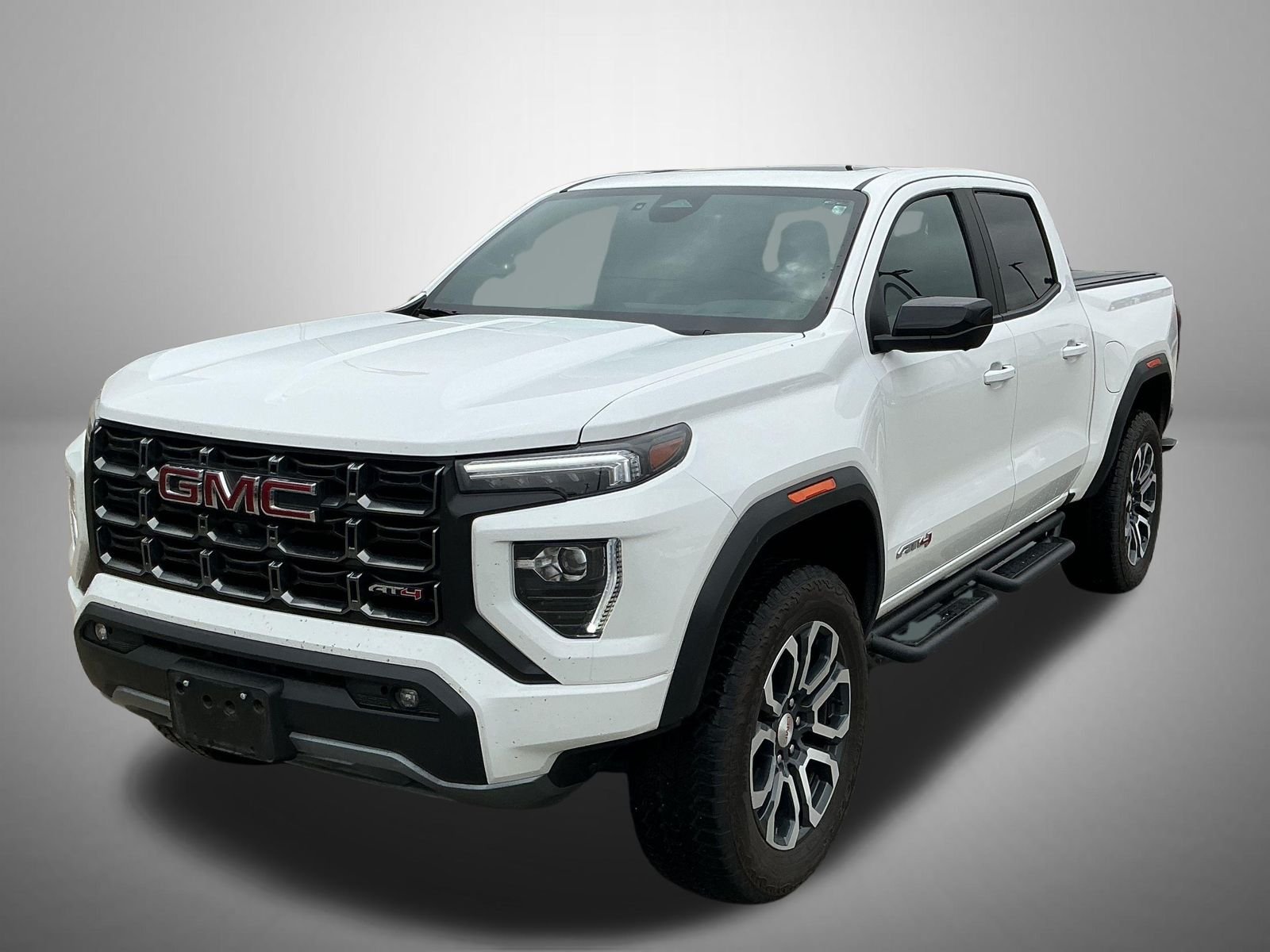 2024 GMC Canyon 4WD AT4 Crew Cab Short Box's photo