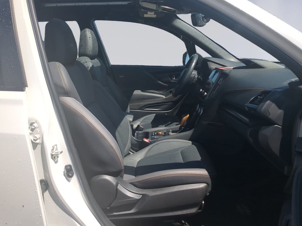 Used 2022 White Subaru Wilderness image 19