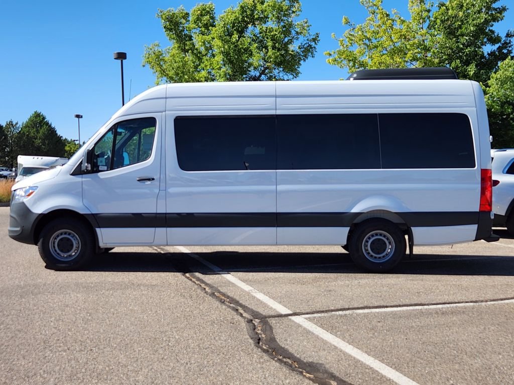 New 2026 ARCTIC WHITE Mercedes-Benz PASSENGER image 5