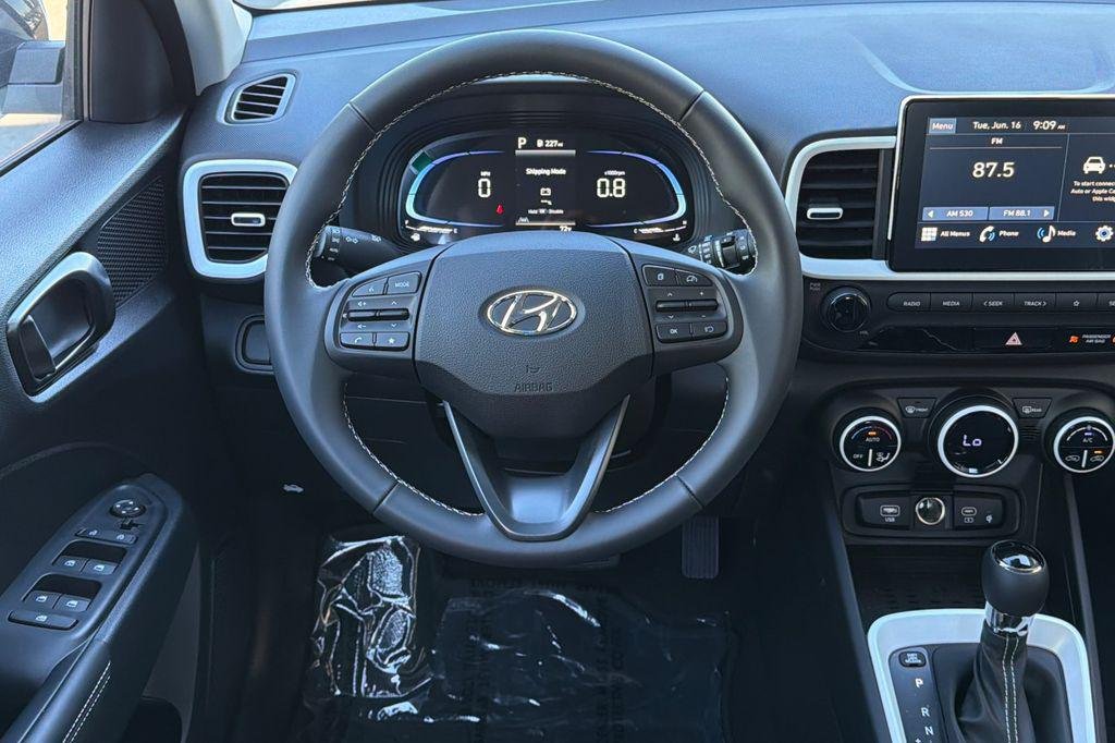 New 2026 White Hyundai SEL w/Two-Tone Roof image 11
