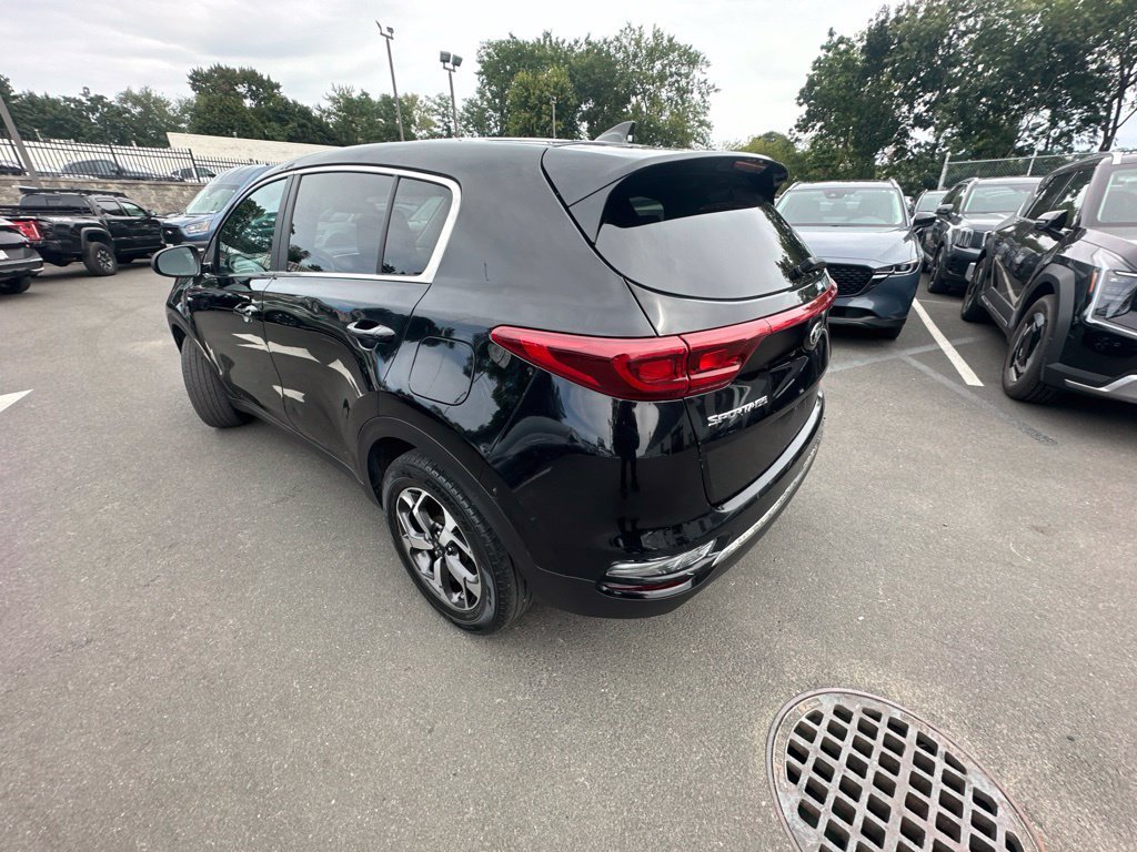 Certified Used 2022 Red Kia LX image 4