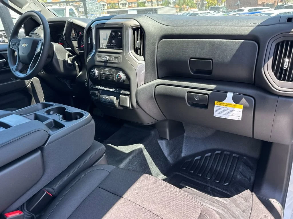 2026 Chevrolet Silverado 2500 HD Work Truck - Photo 10