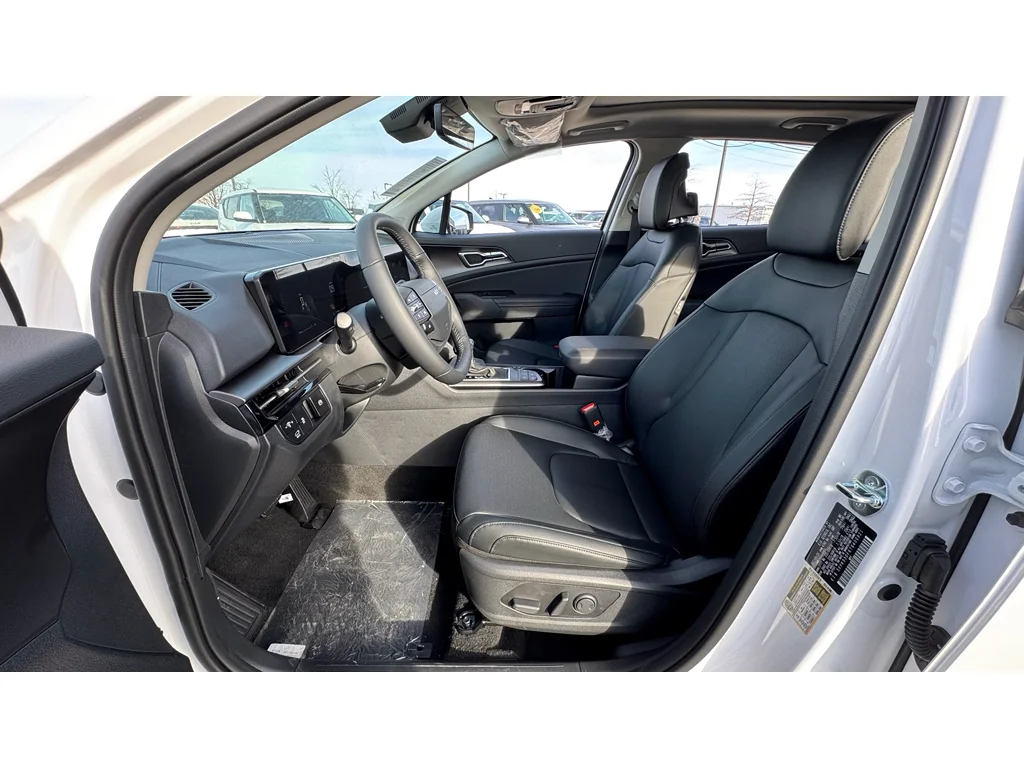 New 2026 Whi Kia EX image 7