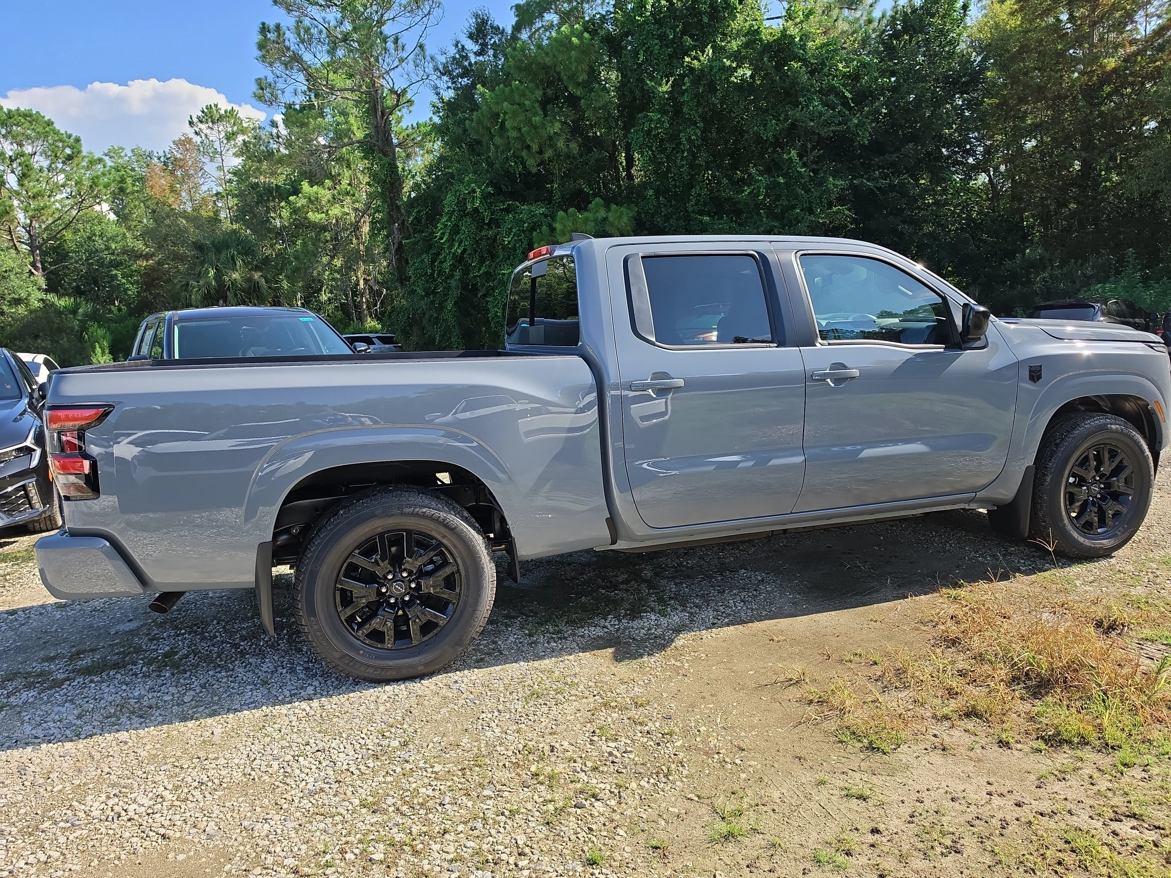 New 2026 Boulder Gray Pearl Nissan Crew Cab SV Long Bed image 9