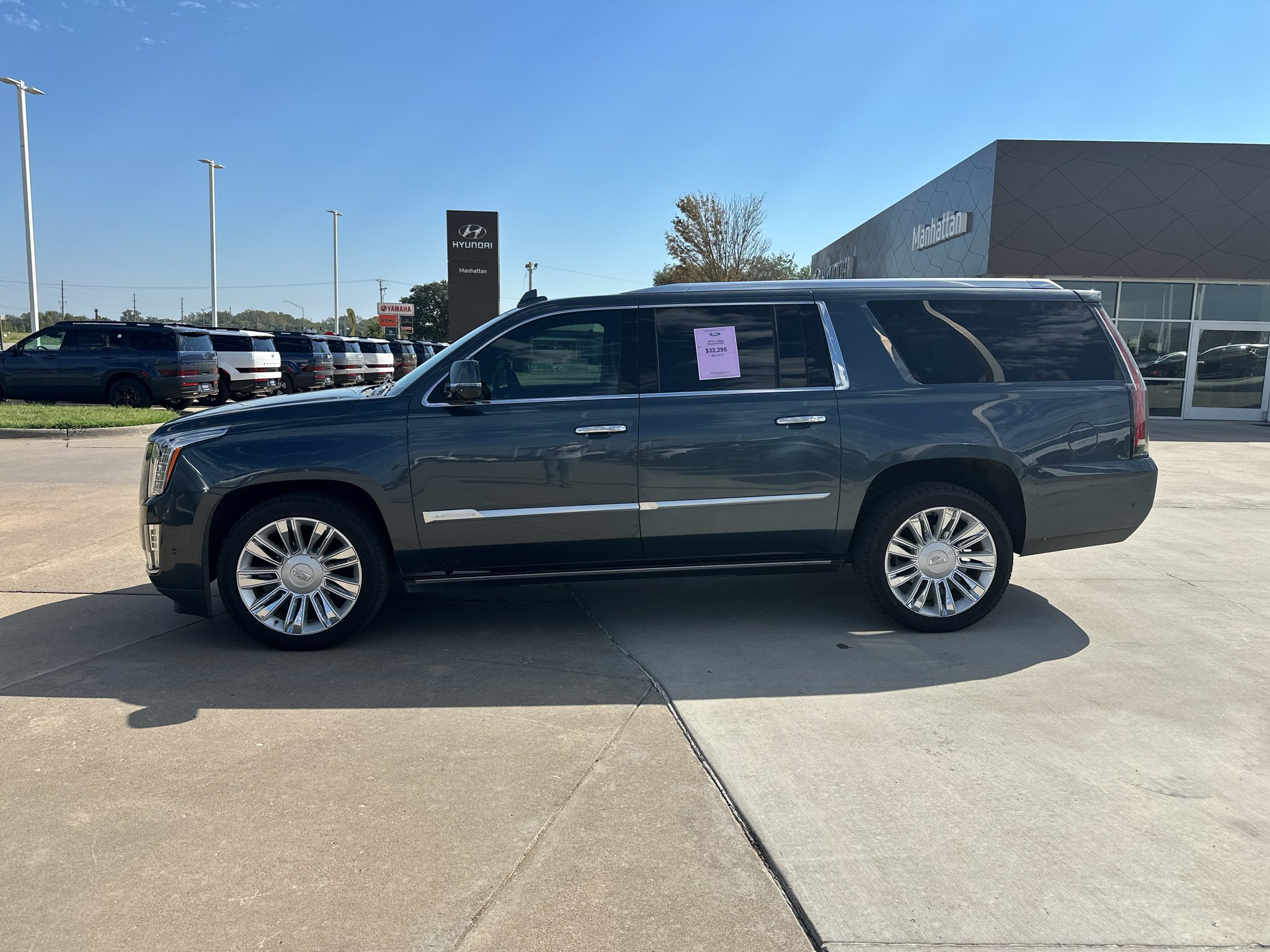 Used 2019 Shadow Metallic Cadillac Platinum image 12