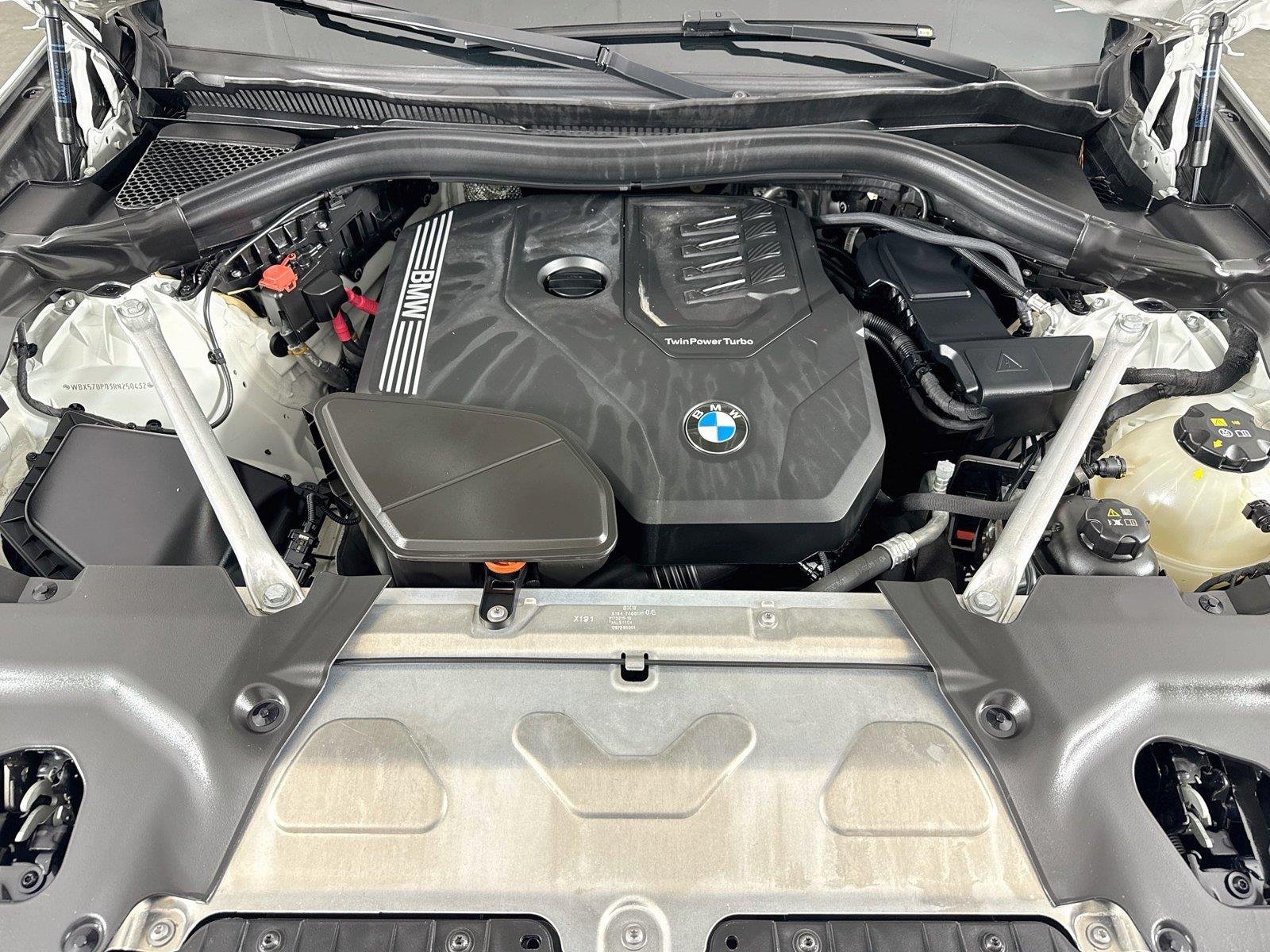 Used 2024 Alpine White BMW xDrive30i image 48