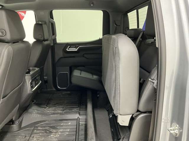 2026 GMC Sierra 1500 SLT - Photo 23