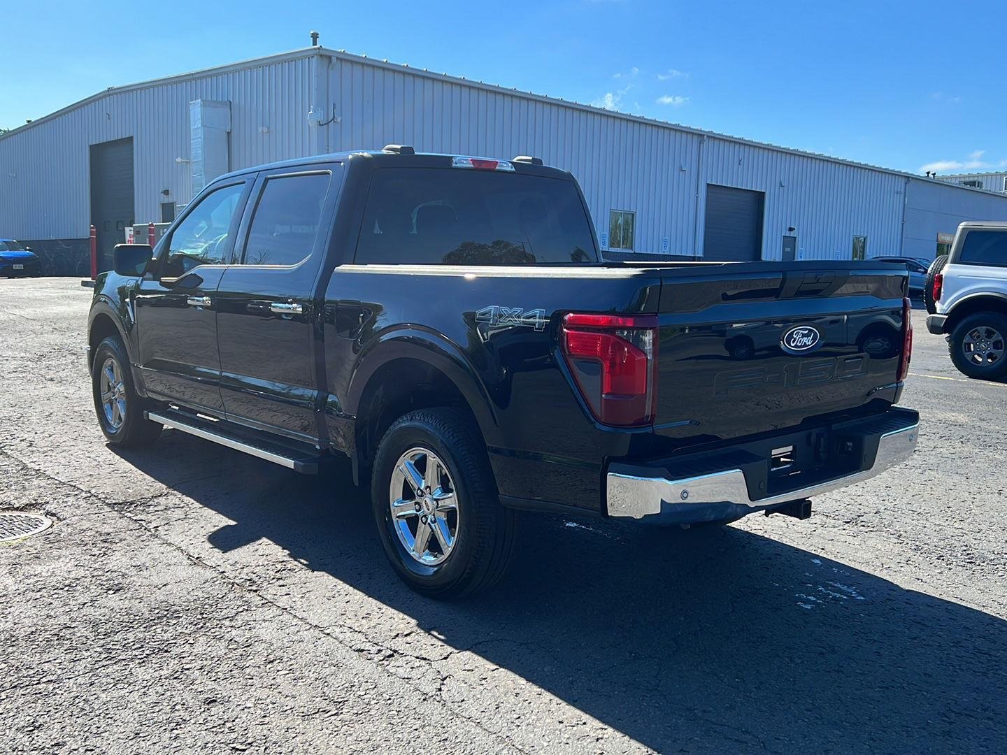 Used 2025 Agate Black Ford XLT image 3