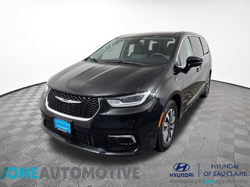 2024 Chrysler Pacifica PHEV
