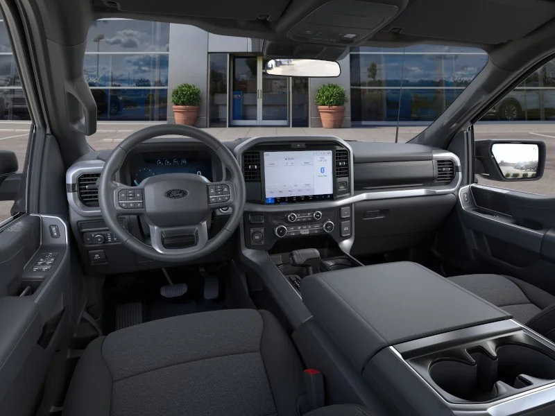 New 2026 Oxford White Ford XLT image 31