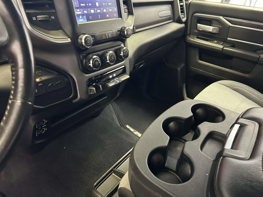 Used 2024 White Ram Big Horn image 23