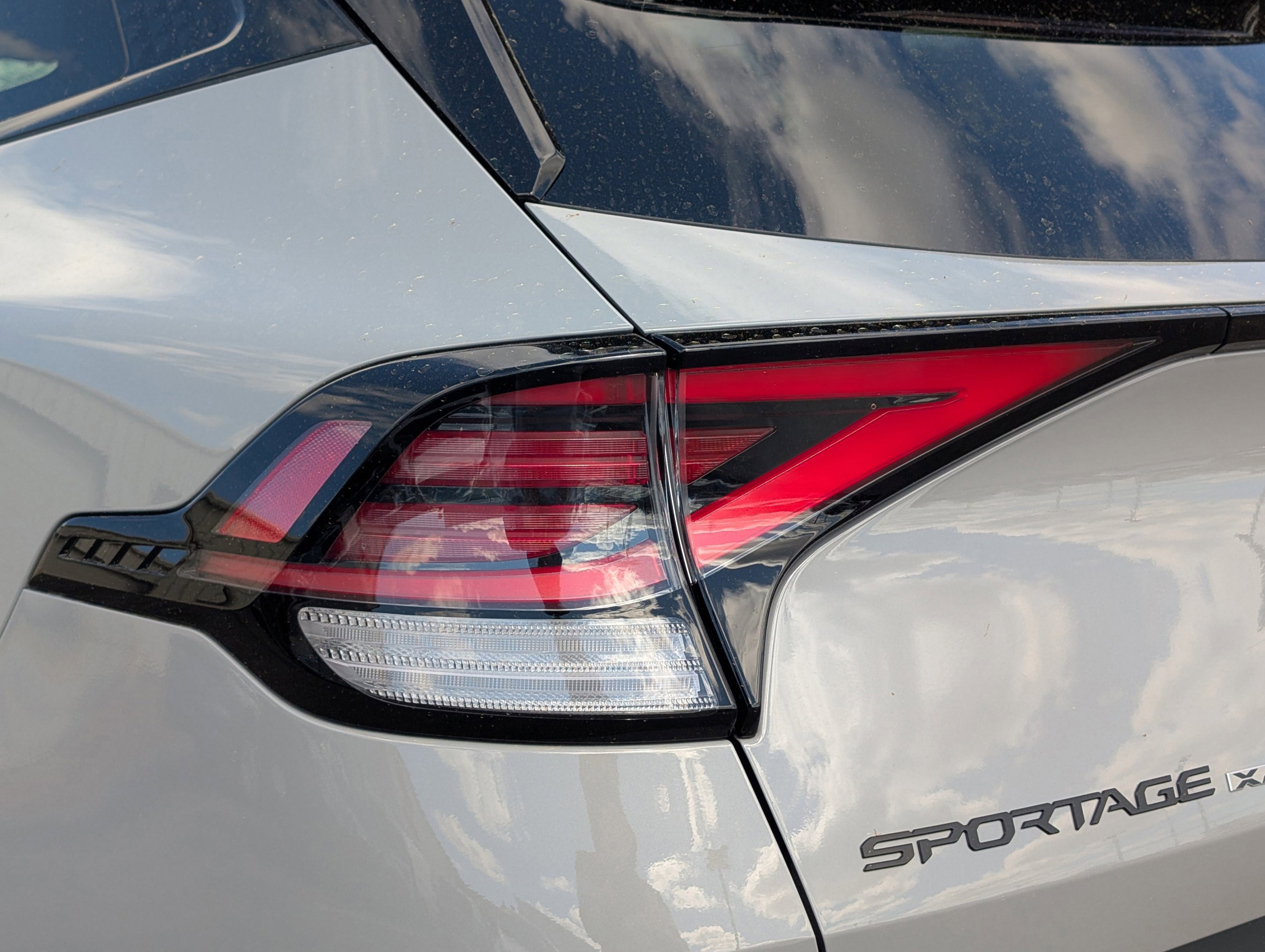 2025 Kia Sportage X-Pro Prestige - Photo 11