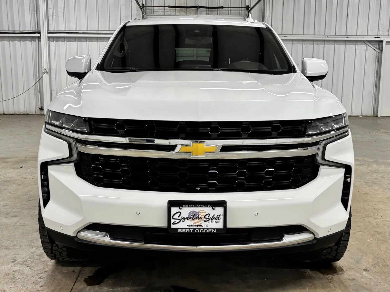 Used 2024 White Chevrolet LS image 2