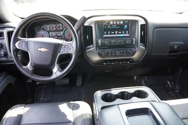Used 2018 Black Chevrolet LT image 20