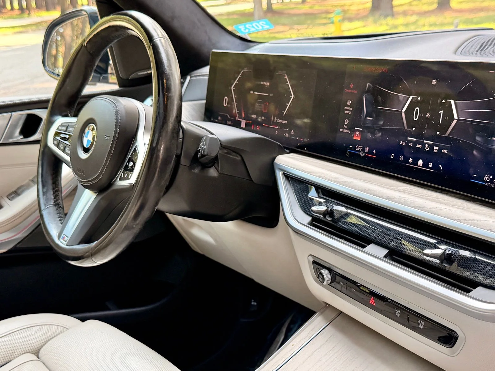 Used 2024 Gray Metallic BMW xDrive40i image 23