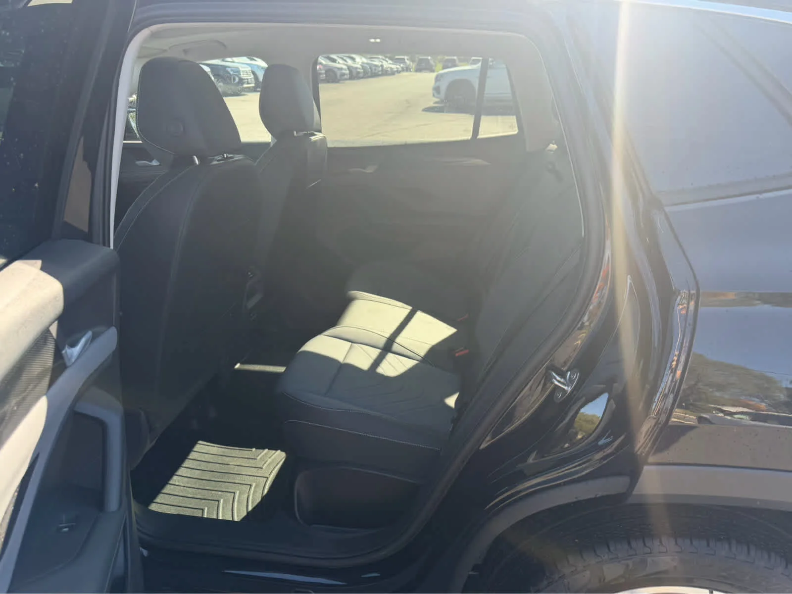 Certified Used 2026  Volkswagen SE image 5