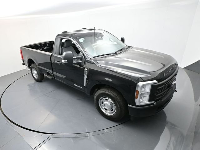 Used 2026 Black Ford XL image 18