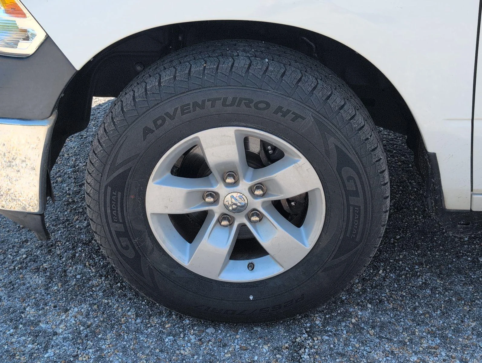 Used 2018 Bright White Clearcoat Ram Tradesman image 12