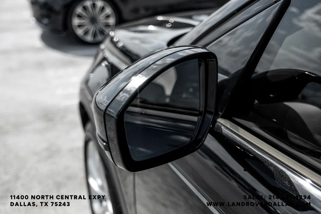 Used 2023 Black Land Rover S image 45