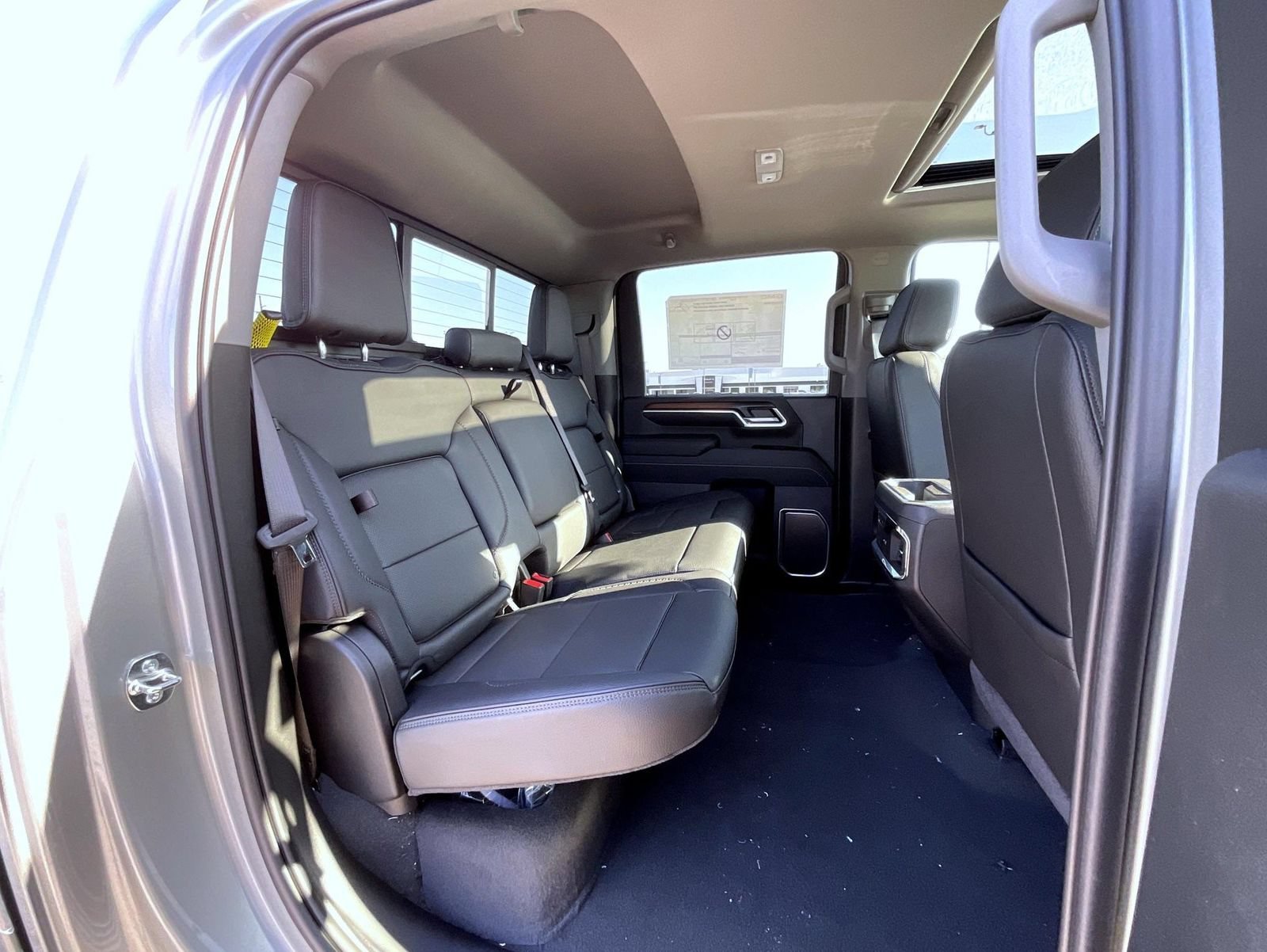 2026 GMC Sierra 2500HD Denali - Photo 18