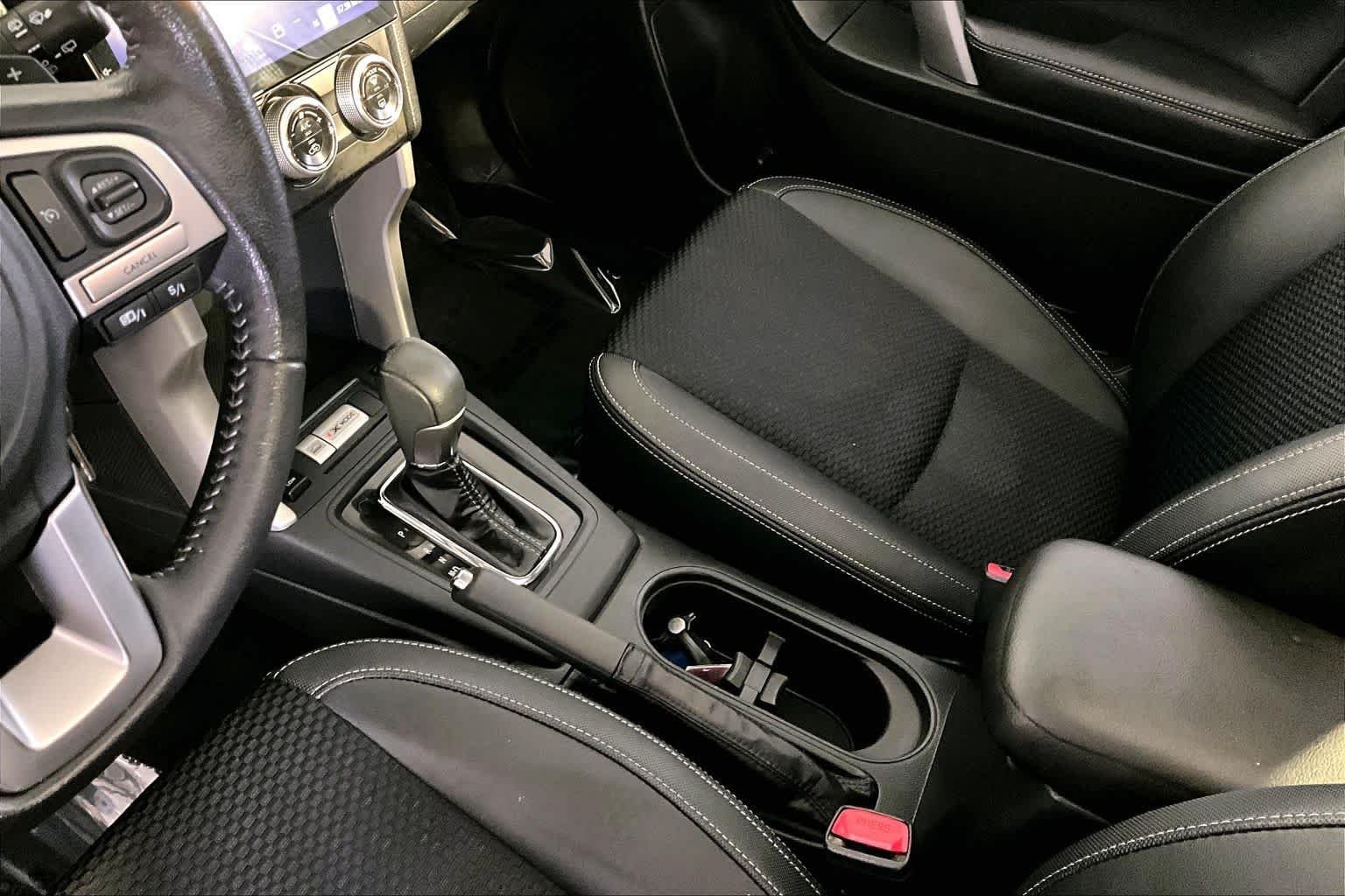 Used 2018 Crystal White Pearl Subaru Premium image 17