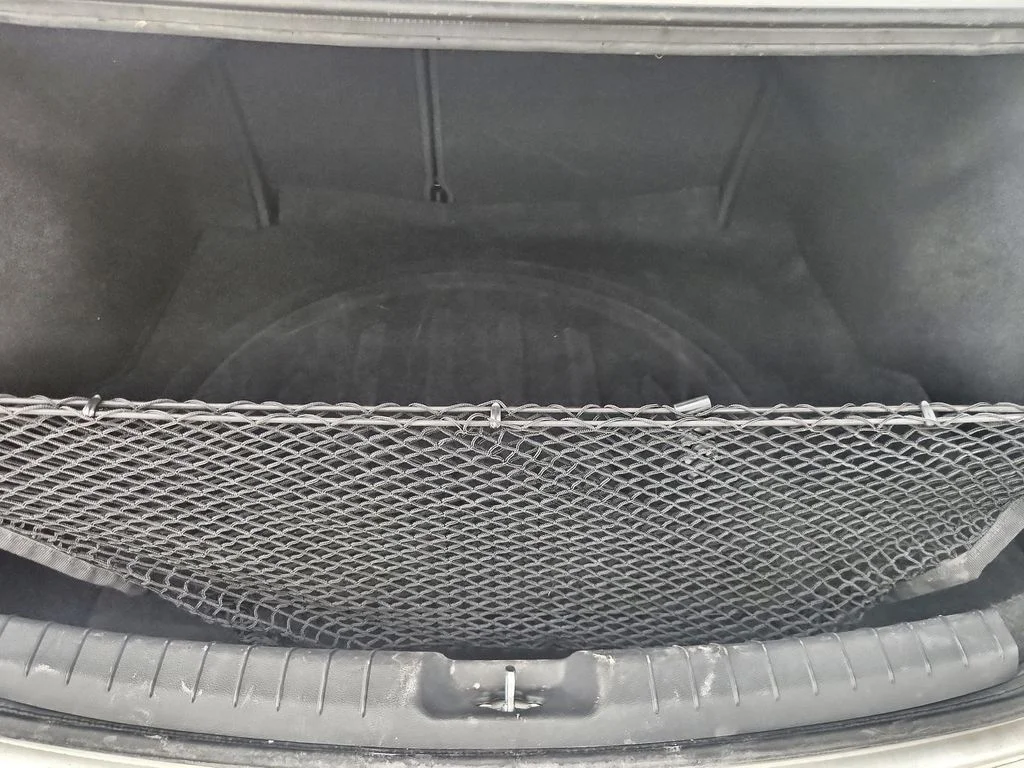 Used 2018 White Hyundai Value Edition image 34