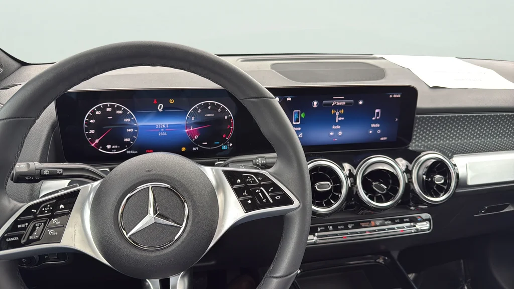 Certified Used 2026 White Mercedes-Benz GLB 250 image 14