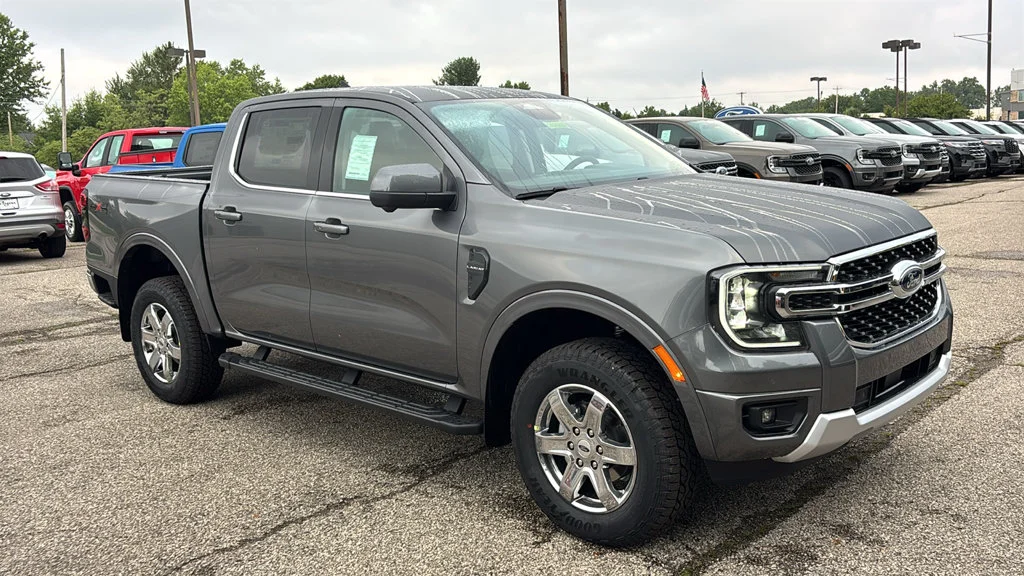 New 2026 Gray Ford Lariat image 26
