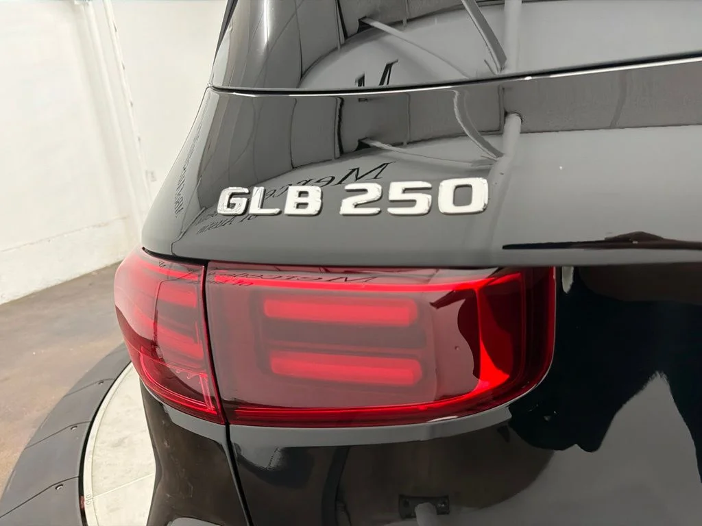 New 2026 Black Mercedes-Benz GLB 250 image 11