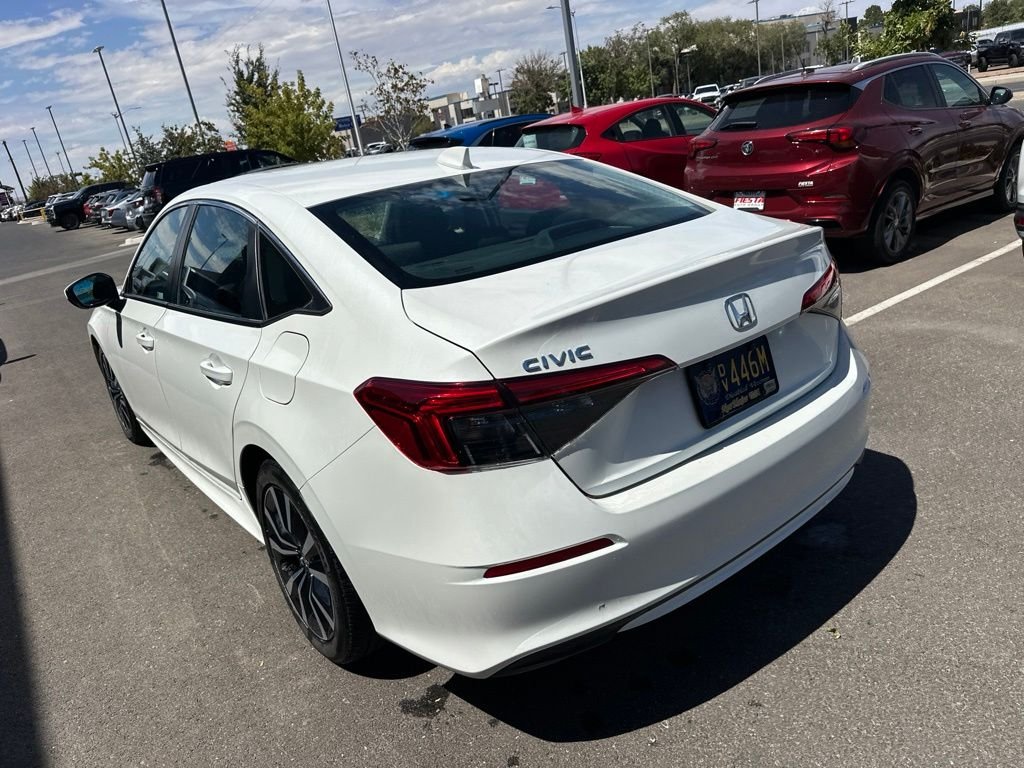 Used 2024  Honda EX image 10