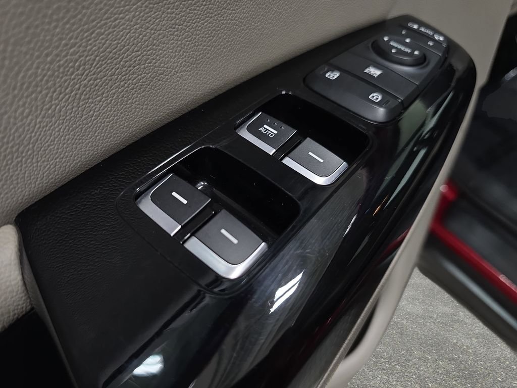 2021 Kia Sportage EX - Photo 26