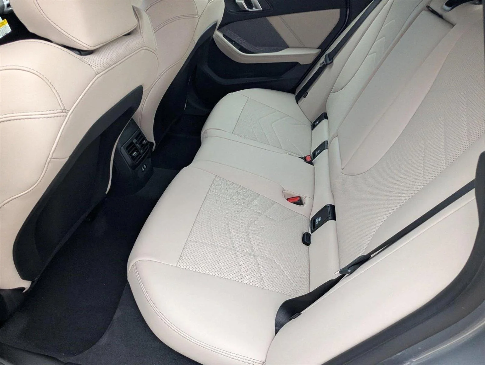2025 BMW 2 Series 228 - Photo 15