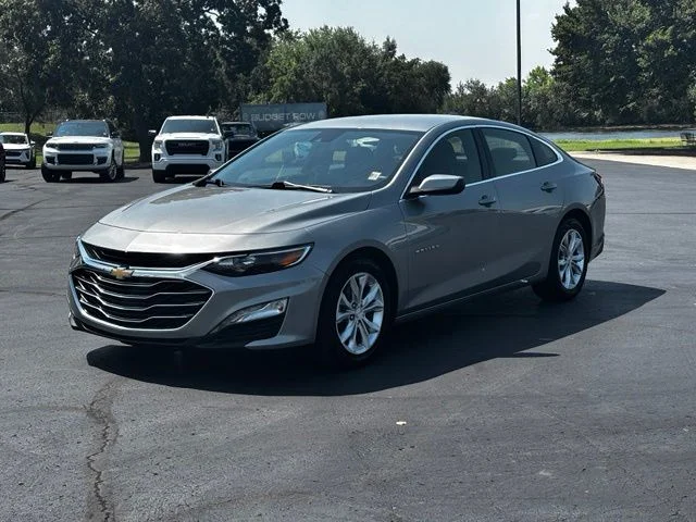 Used 2023 Gray Chevrolet LT image 3