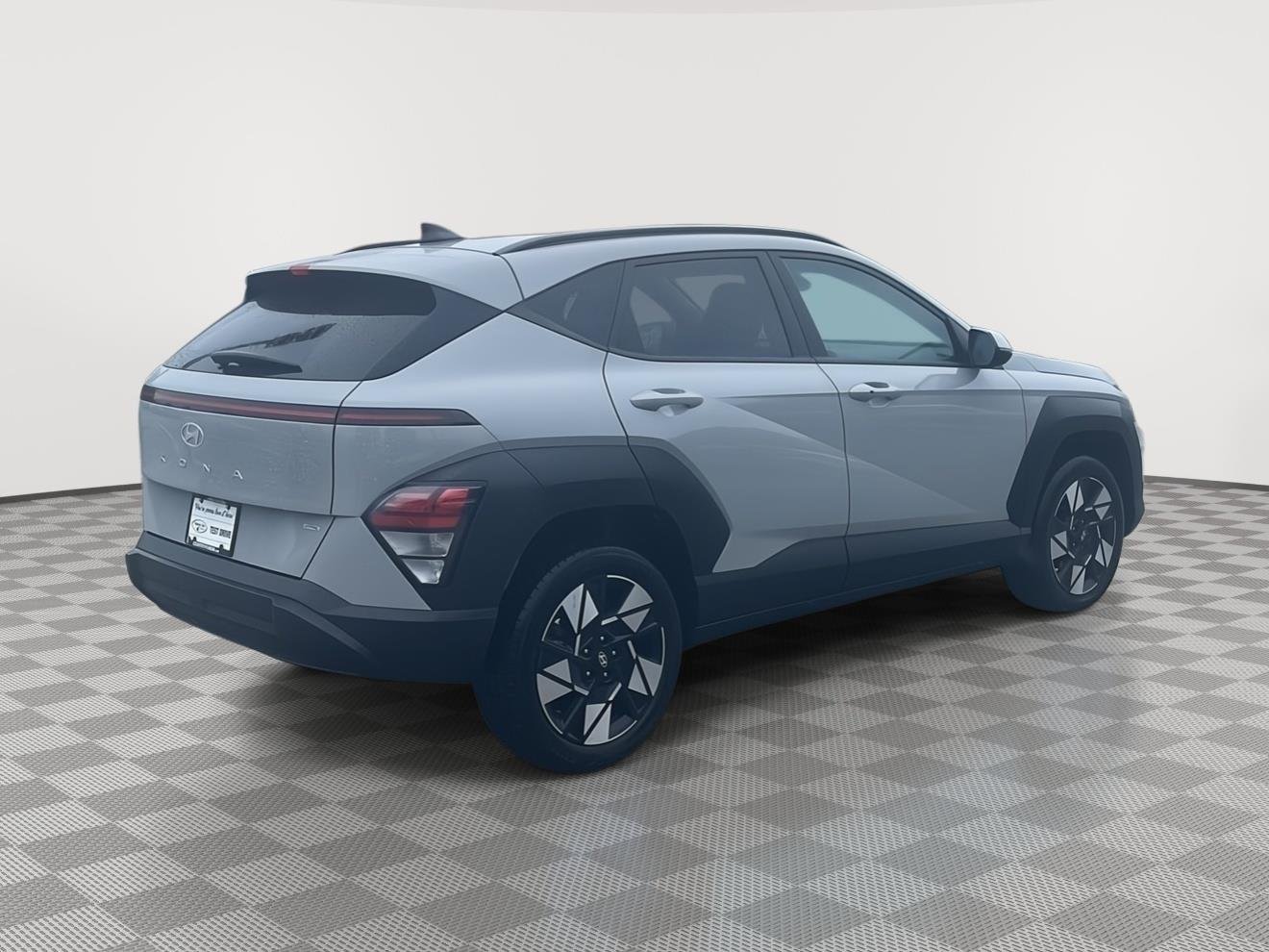 Used 2024 Cyber Gray Metallic Hyundai SEL image 6