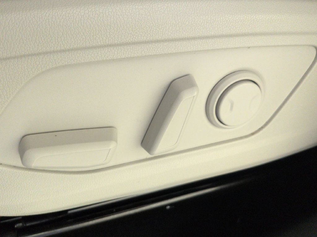 2025 Kia Sorento EX Hybrid - Photo 27