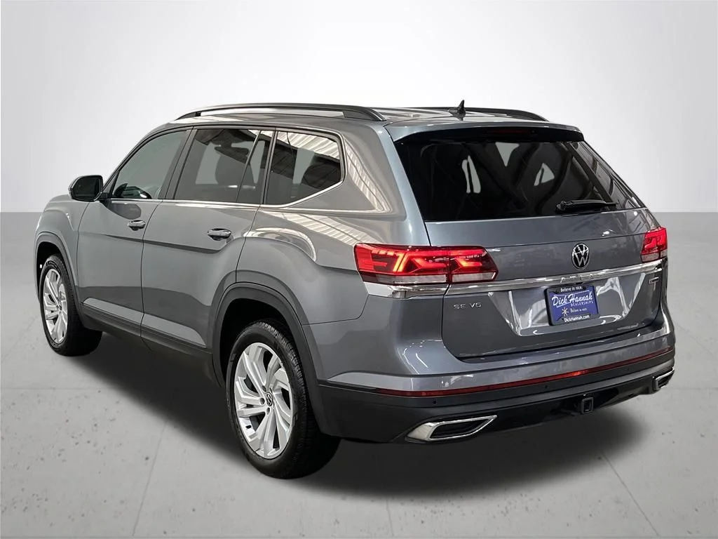 Used 2021 Gray Volkswagen 3.6L V6 SE w/Technology image 14