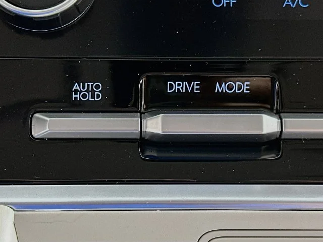 New 2026 Black Hyundai SE image 18