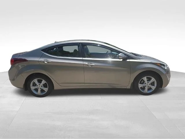 Used 2016 Desert Bronze Hyundai  image 4