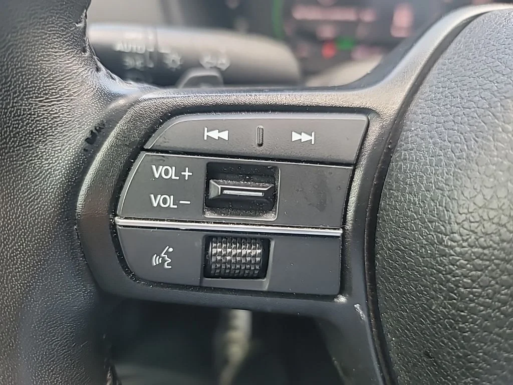Used 2025 Gray Honda Sport image 17