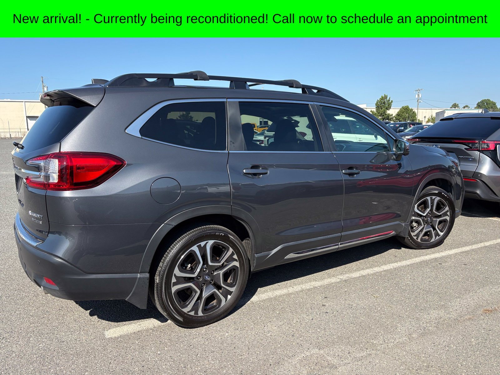Used 2023 Magnetite Gray Metallic Subaru Limited image 4